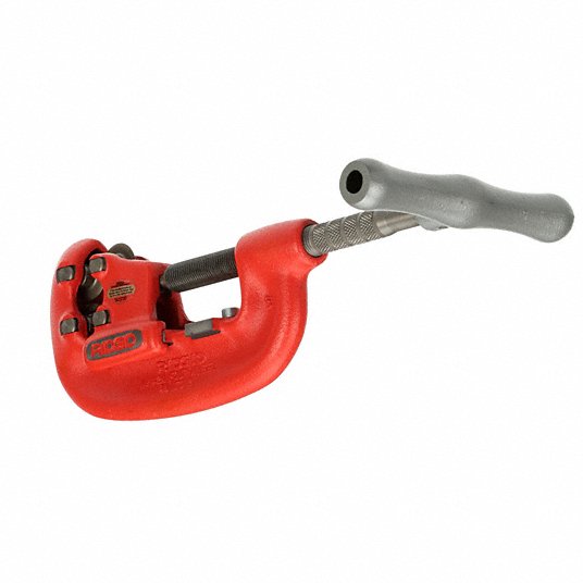 Manual Cutting Action Four Wheel Pipe Cutter, Cutting Capacity 3/4 in to 2 in Pipe Cutter Ridgid 32870